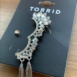 Torrid cuffed earring with chains